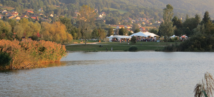 Le lac de Machilly, le lieu idéal pour Couleur(s) d'Automne 